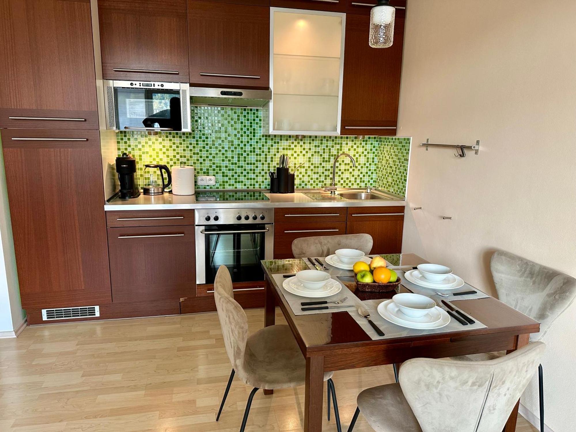 Apartment Ceskomoravska - O2 Arena Prag Exteriör bild
